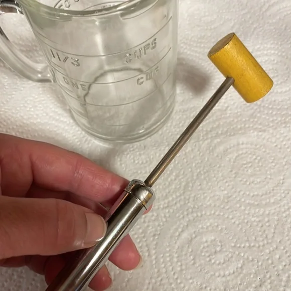 Vintage Pamco Food Nut Chopper Glass Handled Measuring Cup 1 1/2 Cup 12 Ounces - Picture 9 of 10